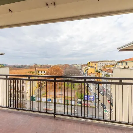 아파트 Spacious And Bright 2bdr, 2 Bathrooms 밀라노