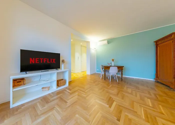 Daire Spacious And Bright 2bdr, 2 Bathrooms *