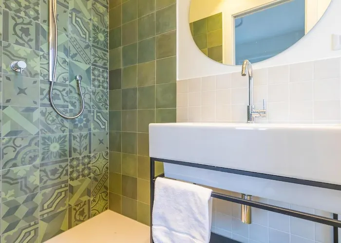 Daire Spacious And Bright 2bdr, 2 Bathrooms Milano