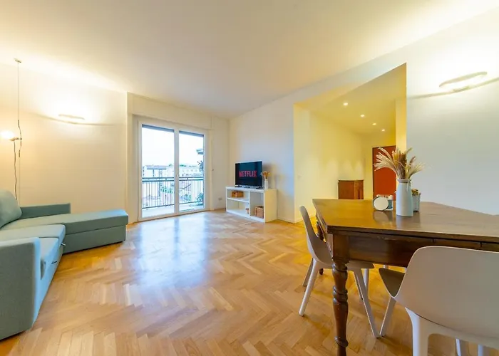 Spacious And Bright 2bdr, 2 Bathrooms Milano