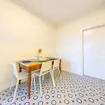 Spacious And Bright 2bdr, 2 Bathrooms Apartman *