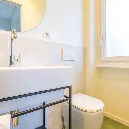 Apartmán Spacious And Bright 2bdr, 2 Bathrooms *