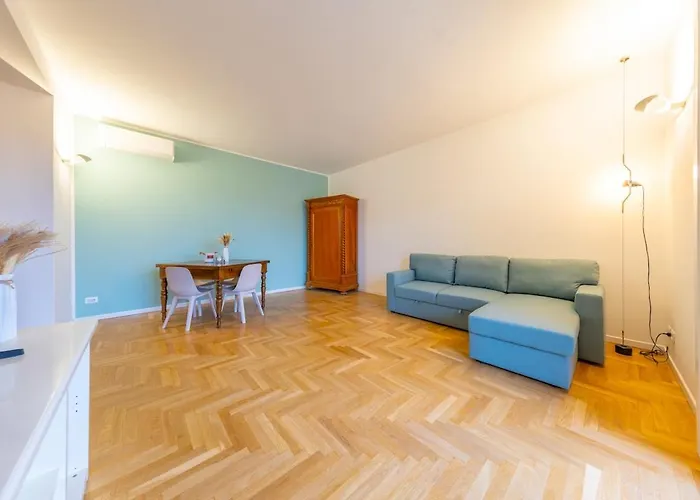 Spacious And Bright 2bdr, 2 Bathrooms Milán