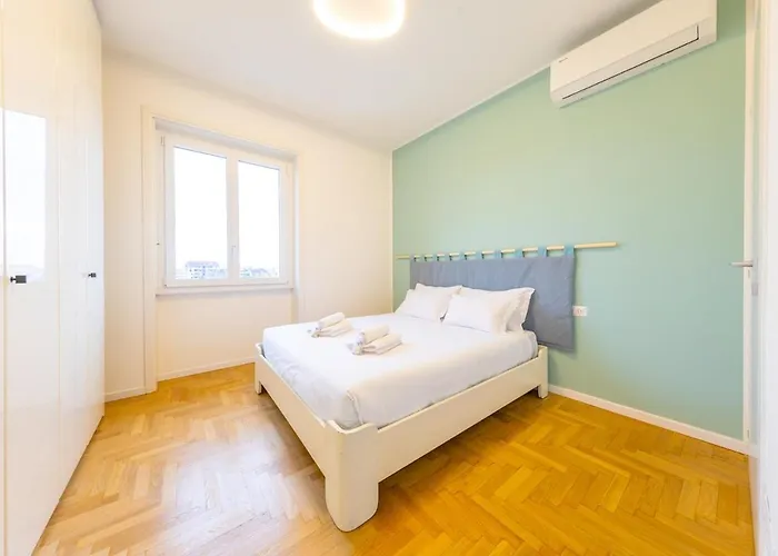 Spacious And Bright 2bdr, 2 Bathrooms Apartmán